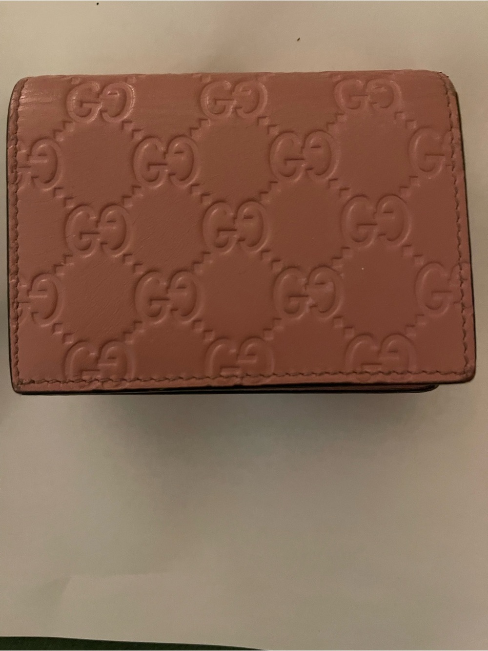 Gucci Pink Embossed Leather Wallet with Red Cherry Appliqué - Picture 3 of 3
